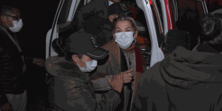 Bolivia: la expresidenta Jeanine Áñez denuncia “tortura psicológica” en la cárcel