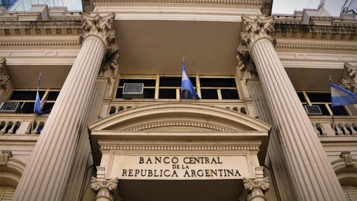 El Gobierno le pagó al FMI los u$s360 millones pero el impacto en reservas será el viernes