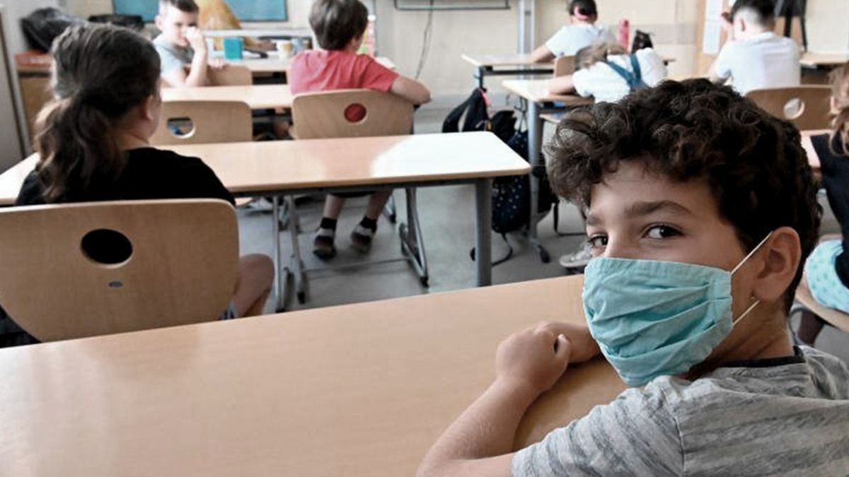 Escuelas privadas y colegios anuncian aumentos del 17% en las cuotas para la vuelta a clases