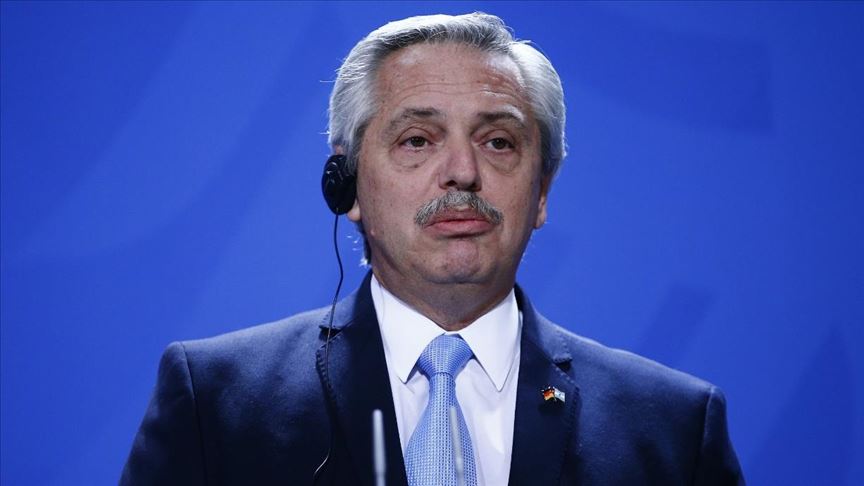 Que reinen la paz y el amor, o que terminen rápido