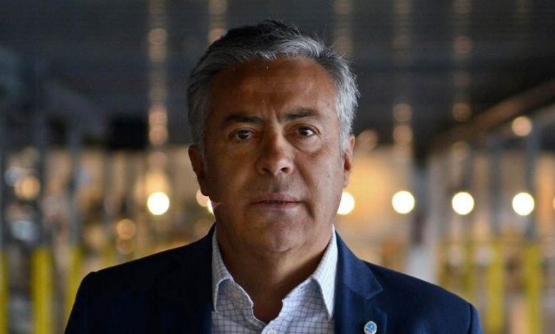 Alfredo Cornejo: “Es tan ridículo el relato kirchnerista que posterga la reforma laboral”