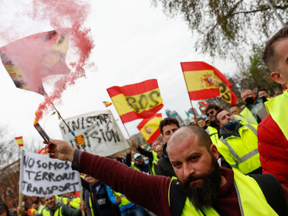 Foto: Protesta del transporte en Madrid. (Reuters/Susana Vera)