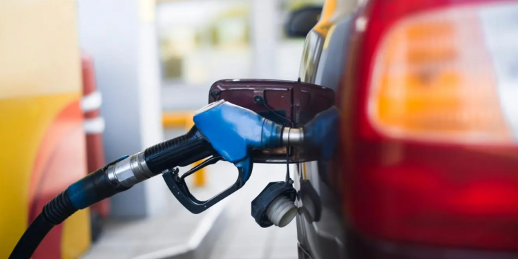 Cuatro consejos que no conocías para ahorrar combustible