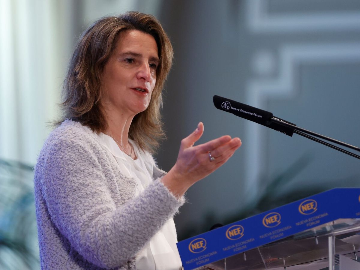 El Gobierno usará el anticipo de 1.800 M de las renovables para rebajar la factura 6 euros