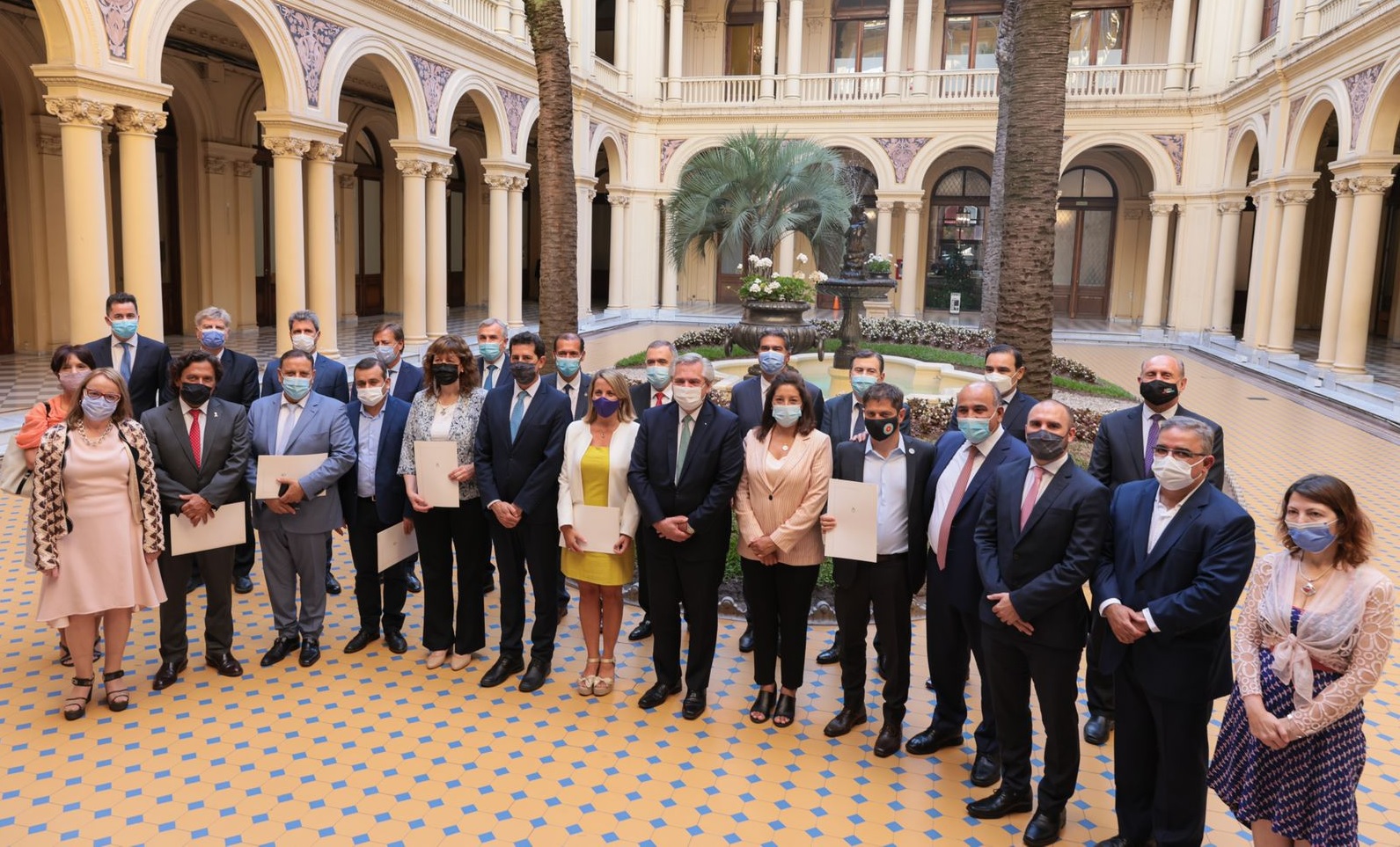 Gobernadores respaldaron a la Rosada y enviaron un mensaje a la Corte en la pelea por la coparticipación con la Ciudad