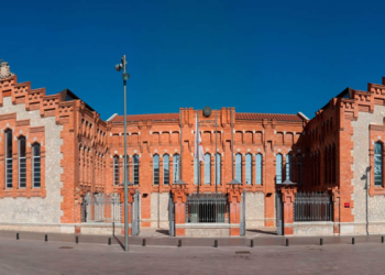 La universidad de Tarragona se fija como una de sus misiones el fomento de los Países Catalanes