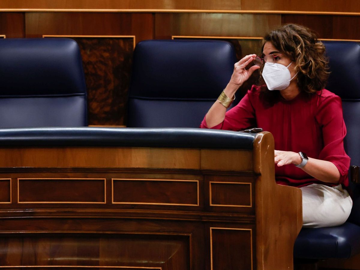 Foto: María Jesús Montero, ministra de Hacienda, en el Congreso. (EFE/Hidalgo)