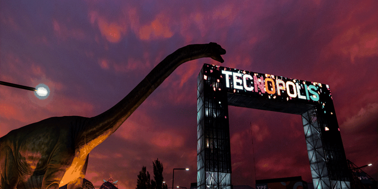 Más de 800 mujeres se reúnen en Tecnópolis en una jornada de capacitación