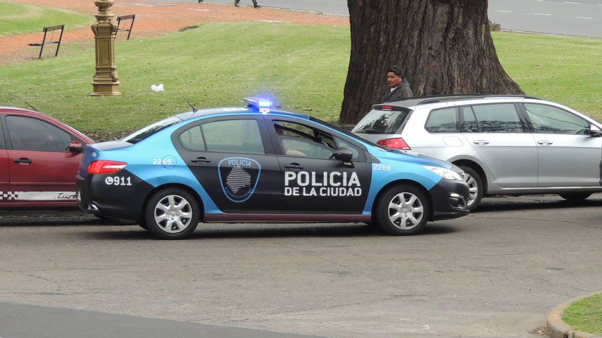 Matan de una puñalada a un joven de 18 años tras una discusión en el Parque Lezama