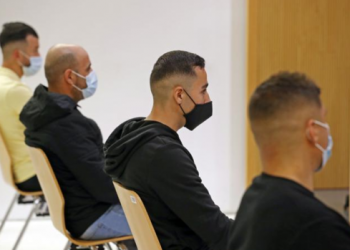 Piden 16 años a la ‘manada’ que violó a una turista en Gran Canaria