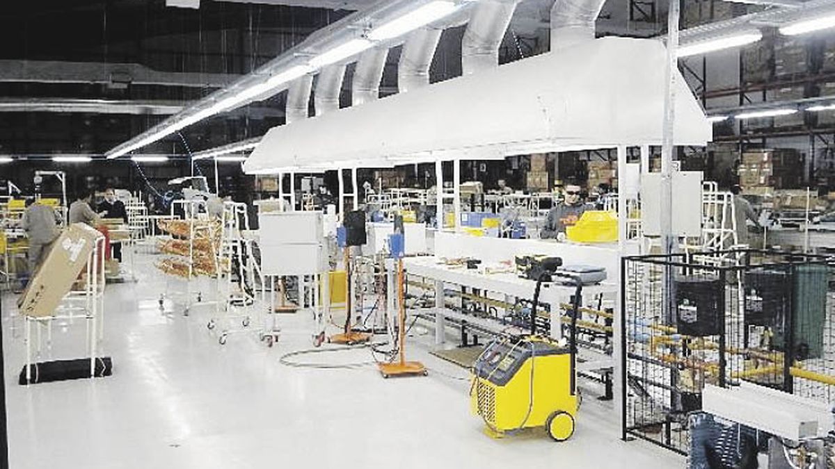 Solnik amplía inversiones para fabricar celulares en Río Grande