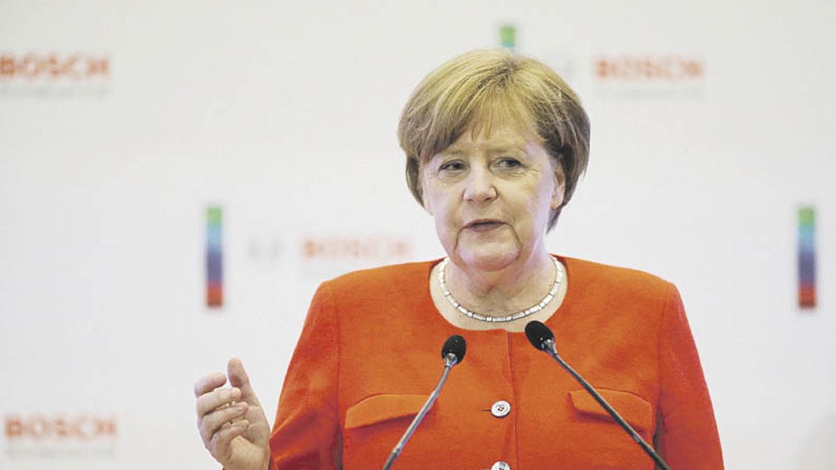 Angela Merkel rompió el silencio y defendió su decisión de vetar el ingreso de Ucrania a la OTAN