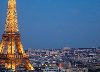 Francia reabre visas para jóvenes argentinos: cómo conseguir trabajo y cuánto pagan