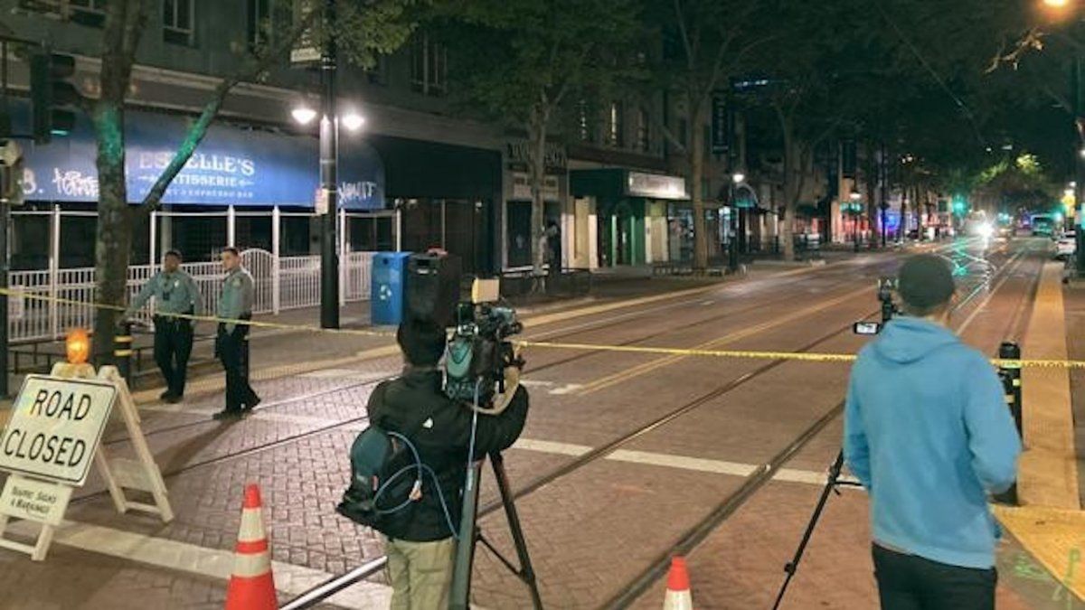 Mueren seis personas en un tiroteo en California