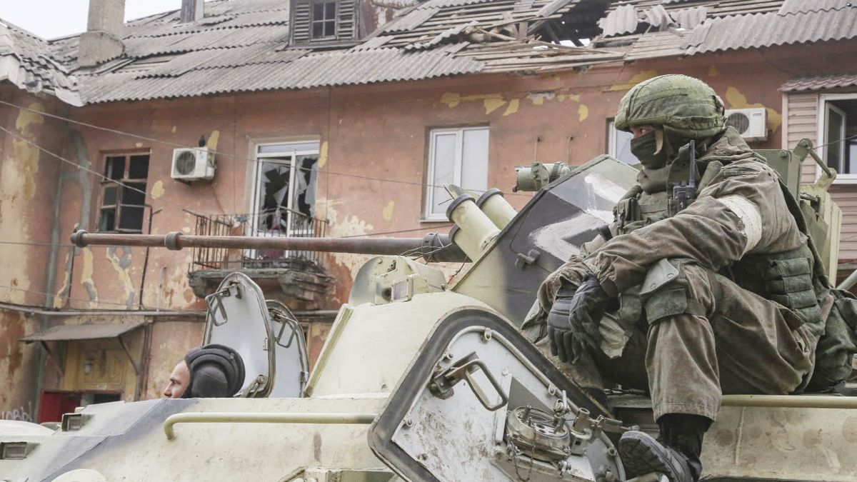 Ucrania advierte sobre la inminente caída de Mariúpol en manos de tropas rusas