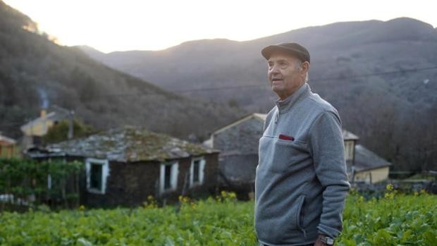 Urbano Arza, el poeta de 90 años y un millar de oficios