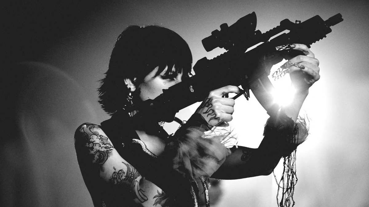 Cazzu lanzó “Nena Trampa”, su nuevo disco, y anunció gira mundial