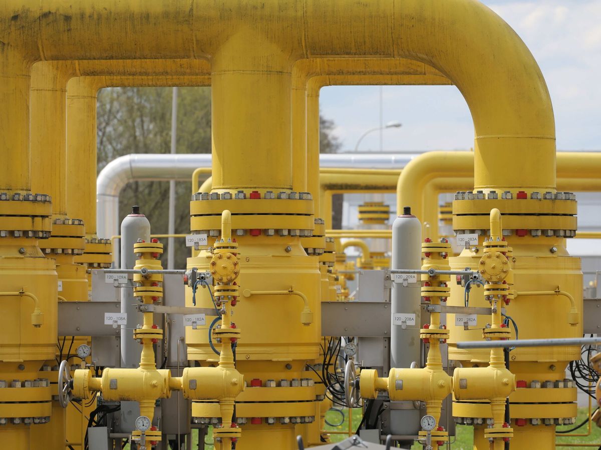 Cuello de botella en los Pirineos: España exporta a Francia más gas del que importa de Argelia