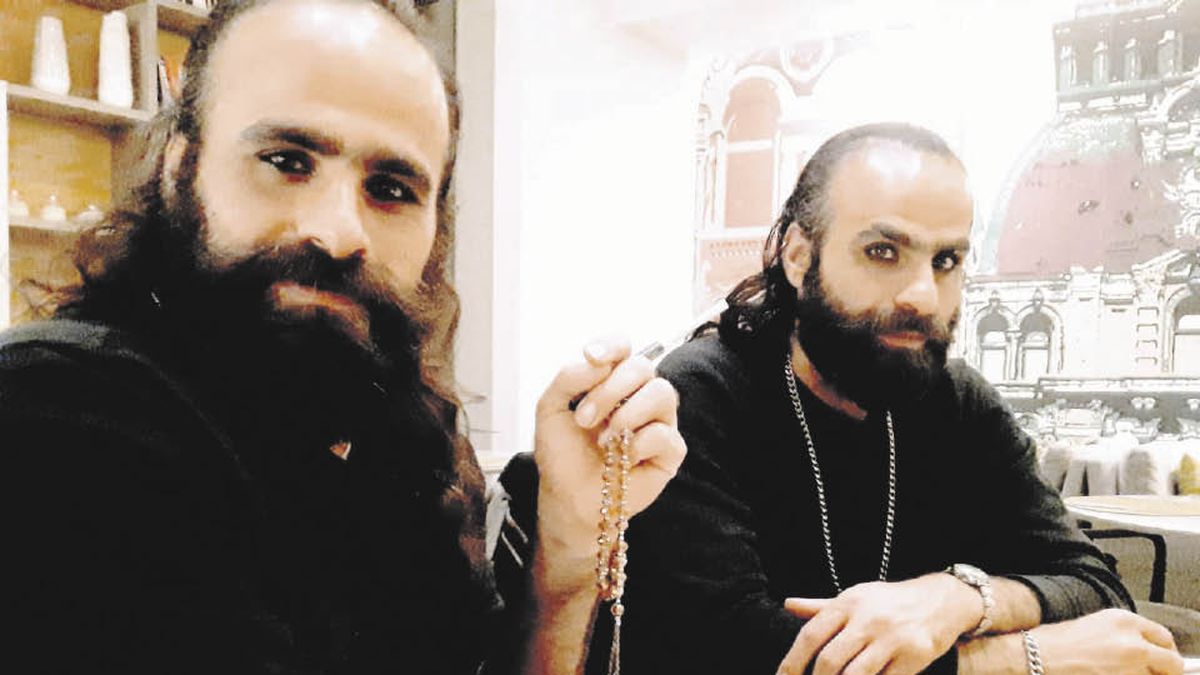 Dos hermanos, un destino: los Nasser homenajean a su tierra