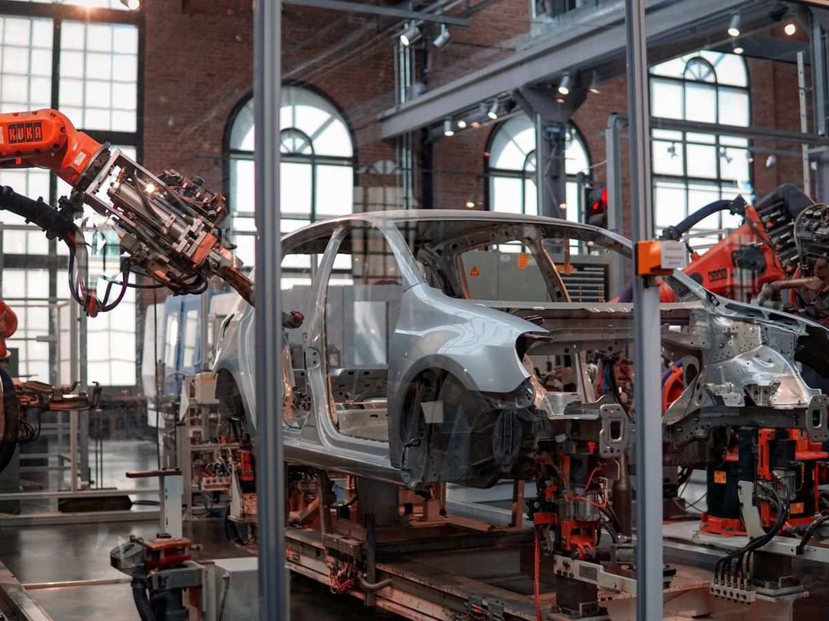 Foto: Fábrica de automóviles.