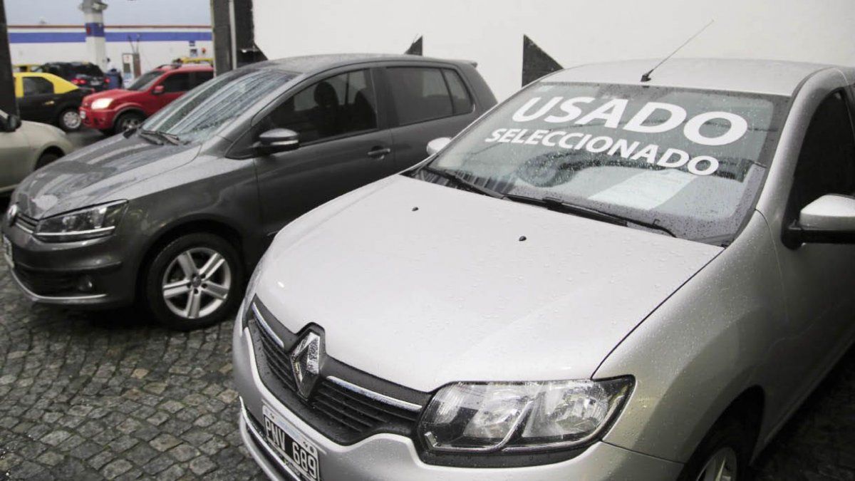En abril cayó 6,07% interanual la venta de autos usados