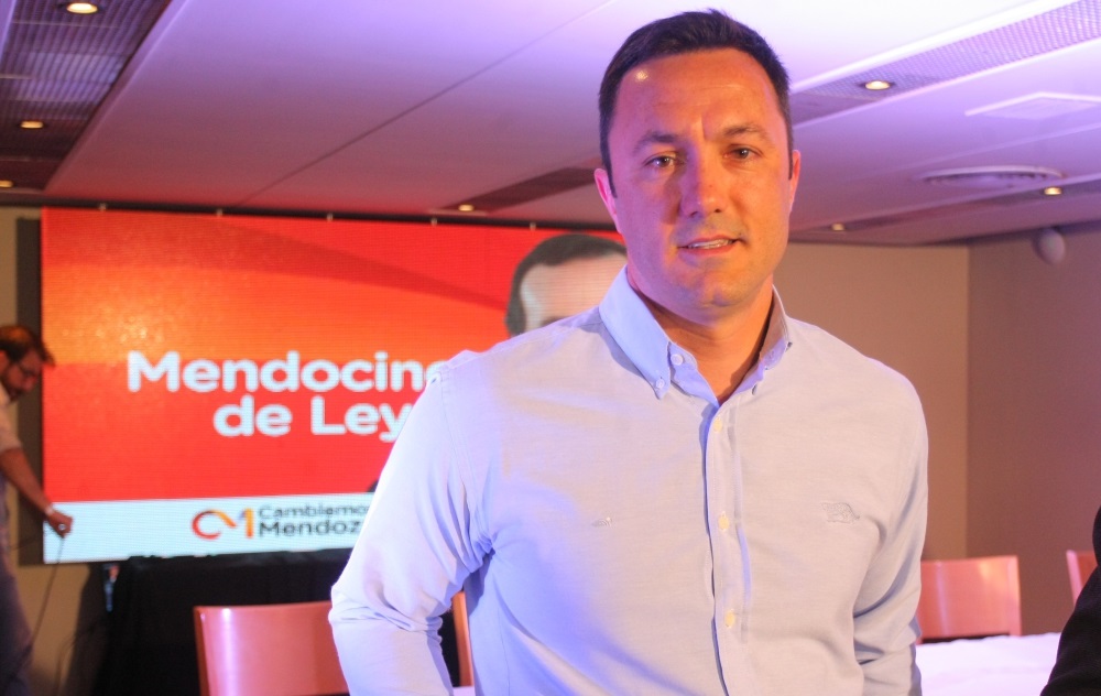 Fuego amigo: Luis Petri pidió que se investigue (y esclarezca) el escándalo del pastor Bonarrico