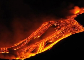 Hallan sorprendentes características en el núcleo de la Tierra