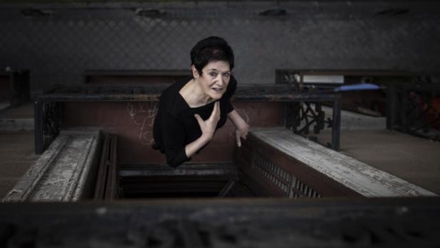 La fotógrafa de ABC Isabel Permuy muestra su ‘Lavapiés de puertas adentro’