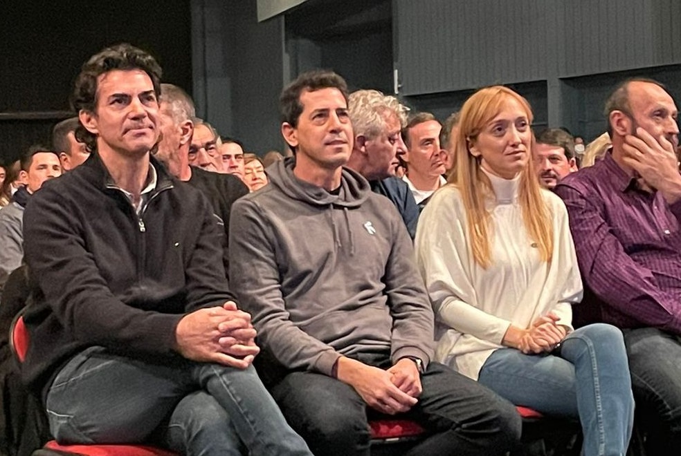 Luego de cruzarlo en Mendoza, Urtubey elogió a Wado de Pedro: “Es un dirigente súper interesante”