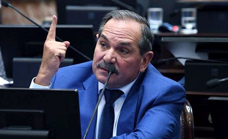 Procesaron al exgobernador de Tucumán José Alperovich por abuso sexual a su sobrina