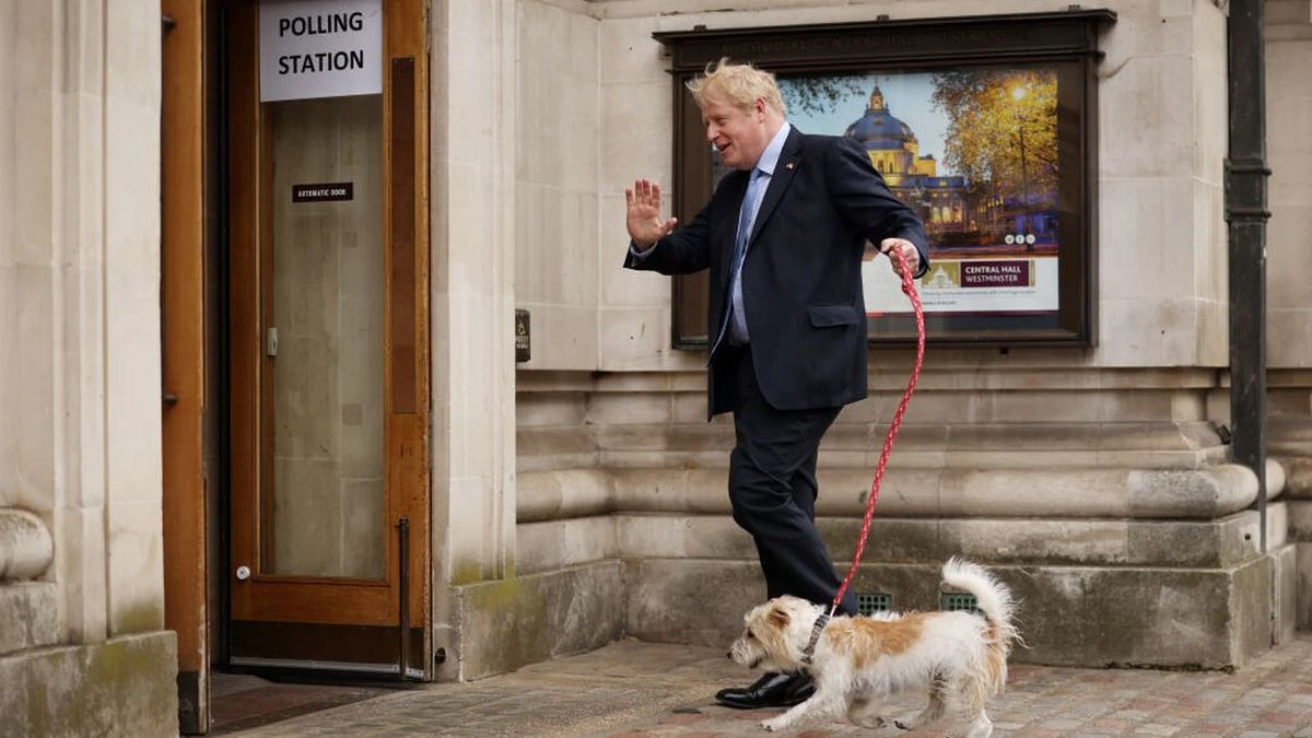 Reino Unido: presión para Boris Johnson y cita histórica para el Sinn Fein en los comicios locales