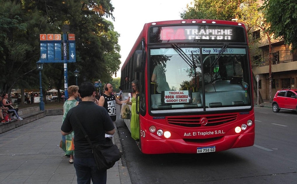 Transporte: denuncian que el gobierno Nacional le adeuda a Mendoza $850 millones
