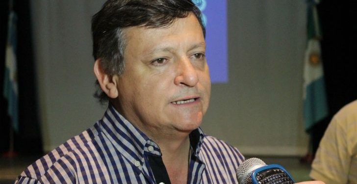 El embajador argentino en Paraguay se quedó con un vehículo de la provincia del Chaco