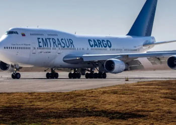 Avión en Ezeiza: investigan si uno de los tripulantes es miembro de la Guardia Revolucionaria de Irán