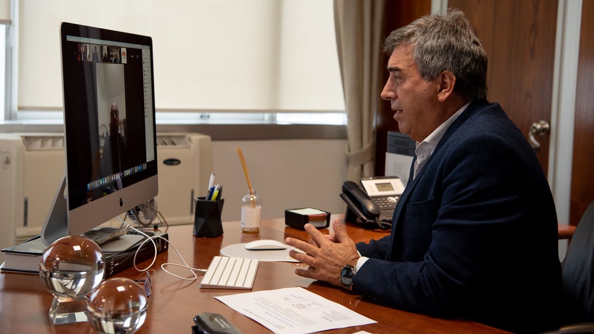 Enacom y Municipalidad de Avellaneda firman convenio para expandir conectividad en barrios populares