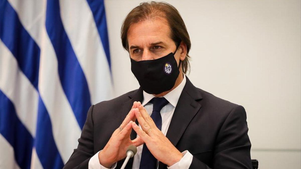 Luis Lacalle Pou cancela su viaje a la Cumbre de las Américas tras dar positivo de coronavirus