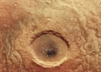 Marte: las impactantes imágenes del “ojo abierto” de 30 kilómetros de diámetro