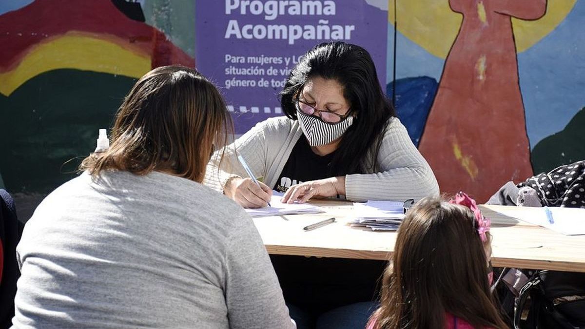 Programa Acompañar: aumento en junio, cuánto es el aumento y requisitos para tramitar el beneficio