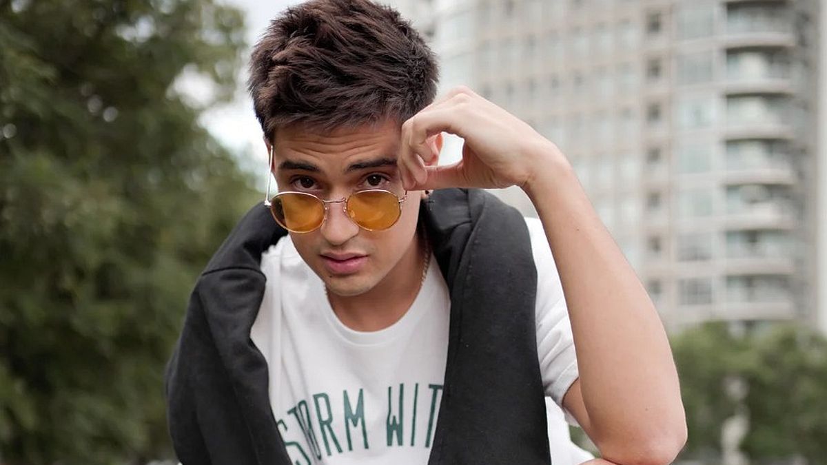 Valentín Vera, el argentino que hace preguntas incómodas y es furor en TikTok