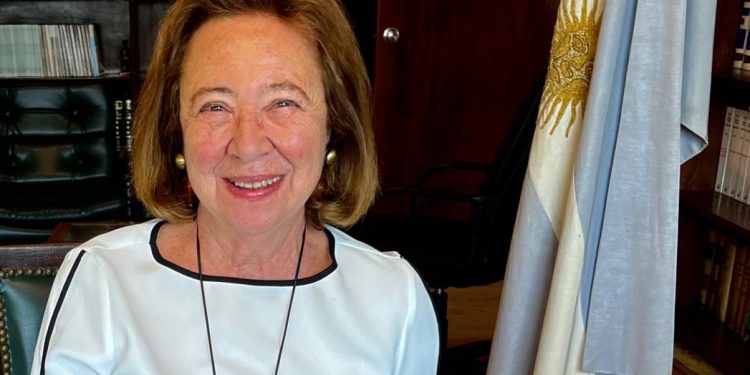 ¿Violencia familiar y espionaje ruso en Finlandia?: Desprotección de una madre y su hijita en el juzgado Nacional en lo Civil Nº86 a cargo de la Dra Bacigalupo de Girard.