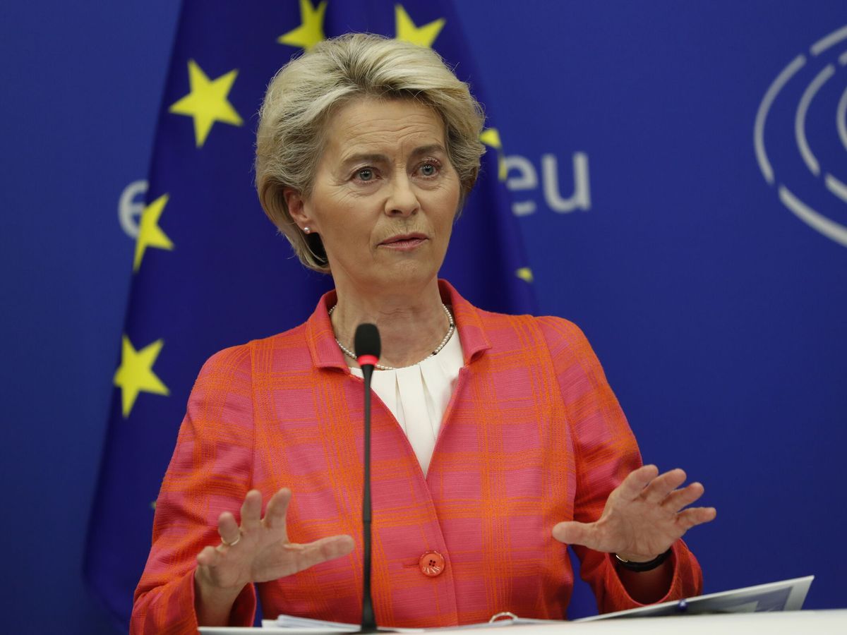 Foto: La presidenta de la Comisión Europea, Ursula von der Leyen. (EFE/Julien Warnand) 