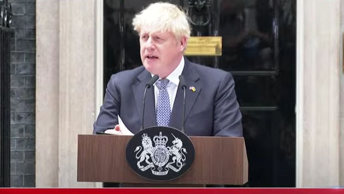 Boris Johnson renuncia: “Nadie es indispensable en política”
