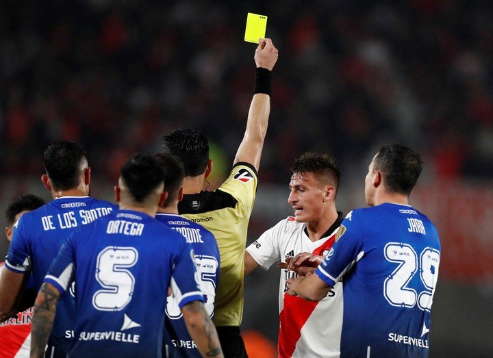 Contra Vélez no tuvo una buena serie (Reuters).
