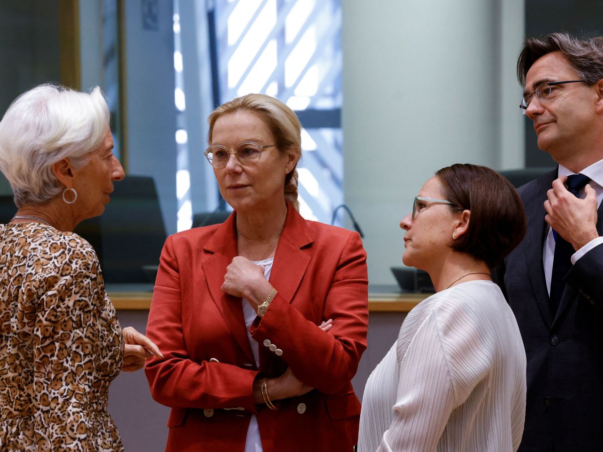 Foto: Reunión de ministros de Finanzas de la eurozona, en Bruselas. (Reuters/Yves Herman)