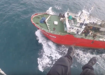 Prefectura Naval aeroevacuó a un tripulante con síntomas de ACV