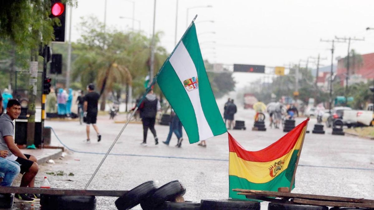 Bolivia: Santa Cruz inició una huelga por un censo de población