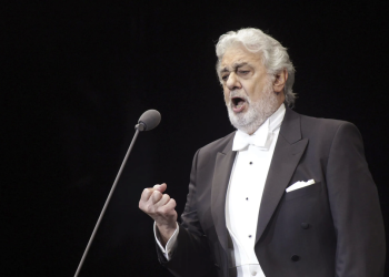 Chile: cancelan concierto de Plácido Domingo por sus vínculos con la secta de Villa Crespo