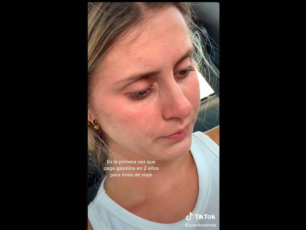 Foto: Paga 200 euros de gasolina y se echa a llorar (TikTok/naahia_sanchez)