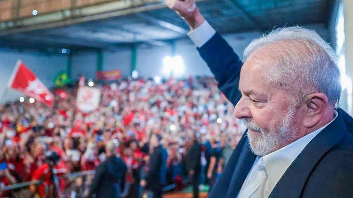 Elecciones en Brasil: la ventaja de Lula se reduce a solo 7 puntos
