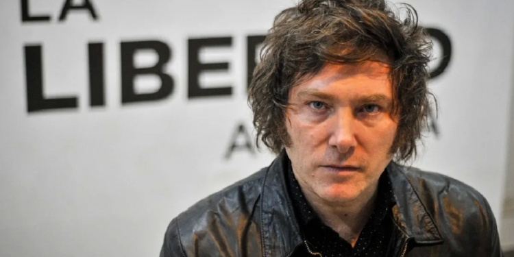 Javier Milei opinó sobre los anuncios de Sergio Massa